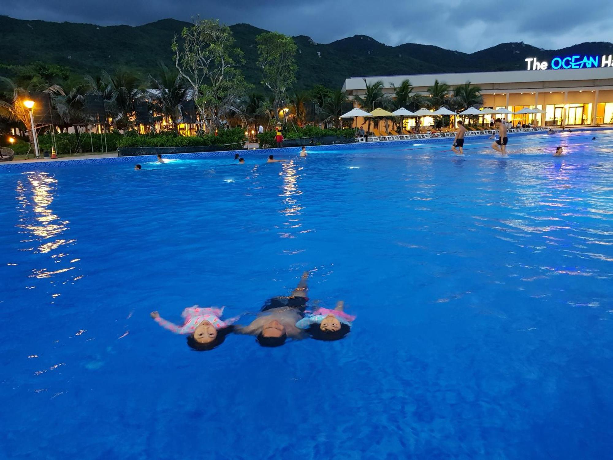 Oceanami Resort Sea View ロン・ハイ エクステリア 写真